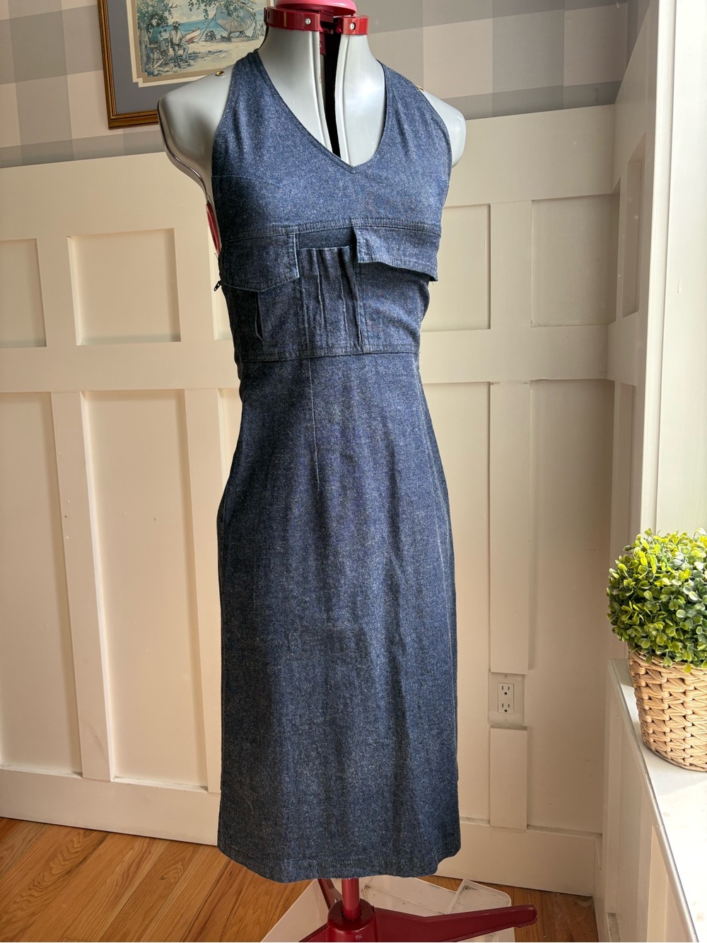 Sleeveless Denim Midi Dress in Blue Size 2